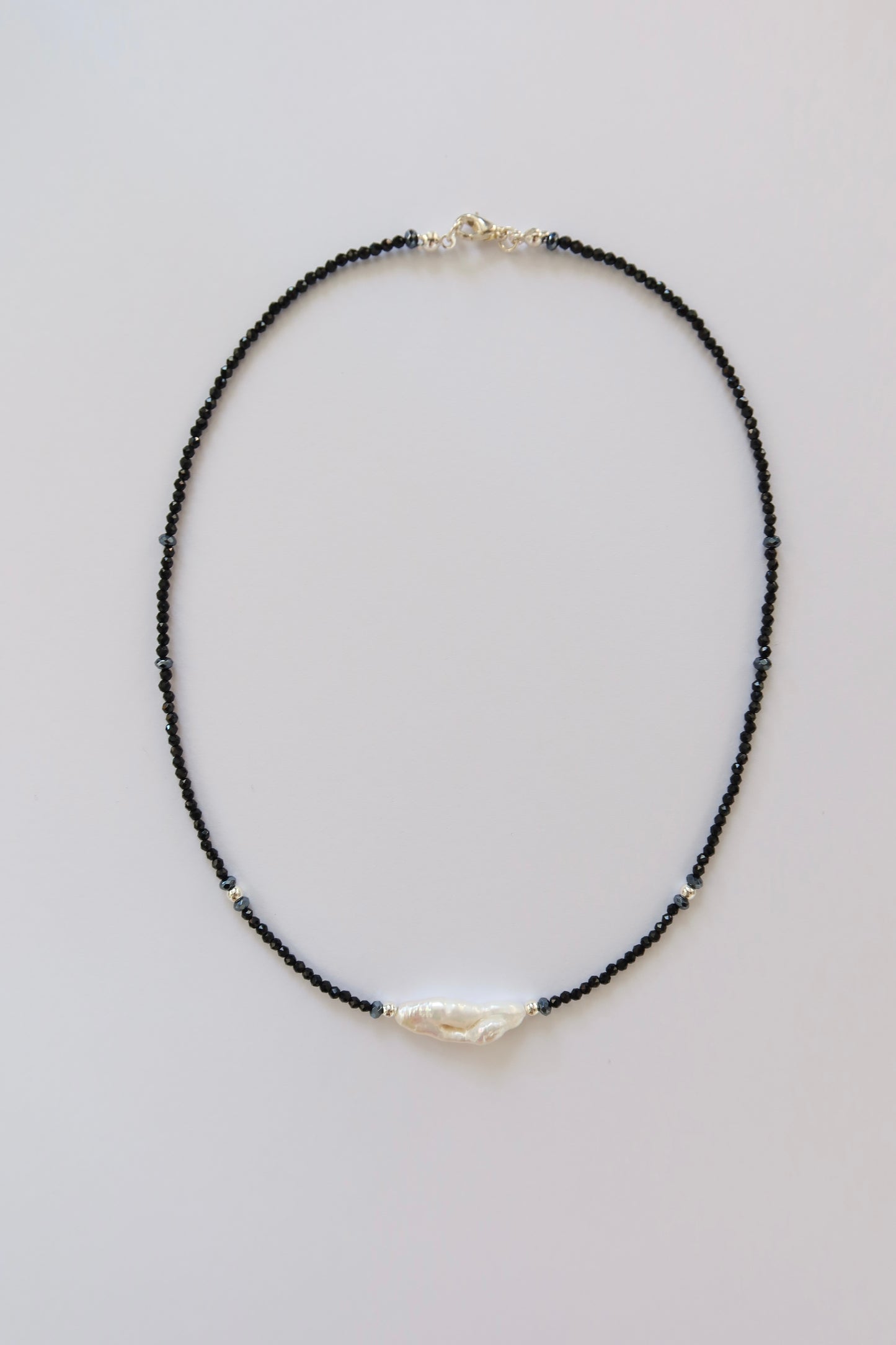 Collar Perla Nocturna