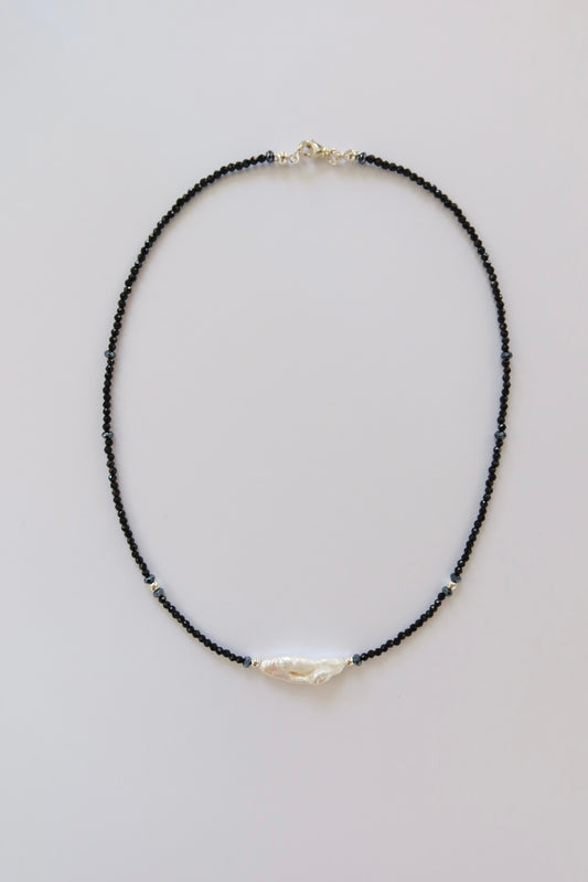 Collar Perla Nocturna