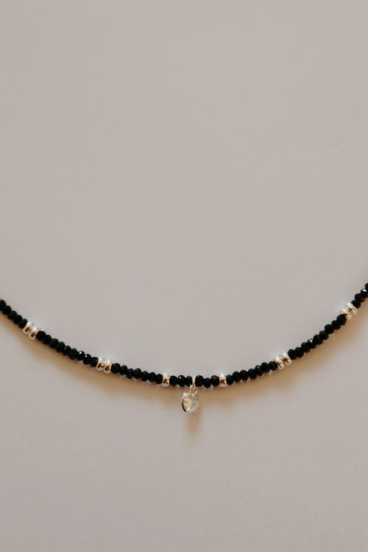 Gargantilla Cristales Negro Corazon